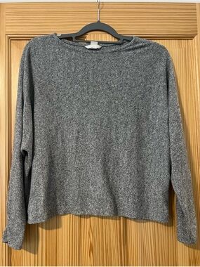 H&M Heather Gray Knit Pullover